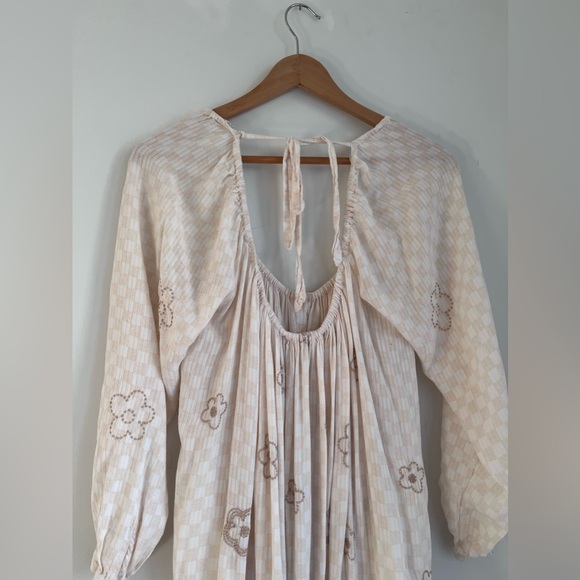 Urban Outfitters Vienna Maxi Dress size small - Picture 6 of 14